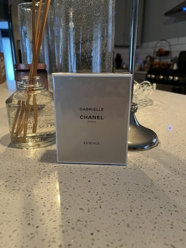 CHANEL Gabrielle Essence Eau de Parfum for Women 100ml / 3.4 fl oz Spray